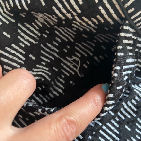 Joe Fresh Black and White Print Shorts - Picture 5 of 7